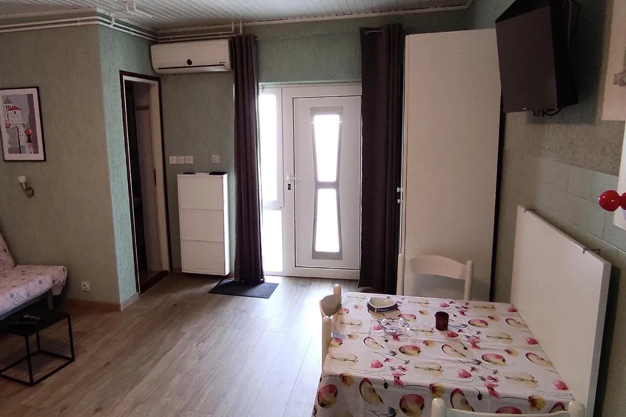 Studio Punat 5410A 0*,