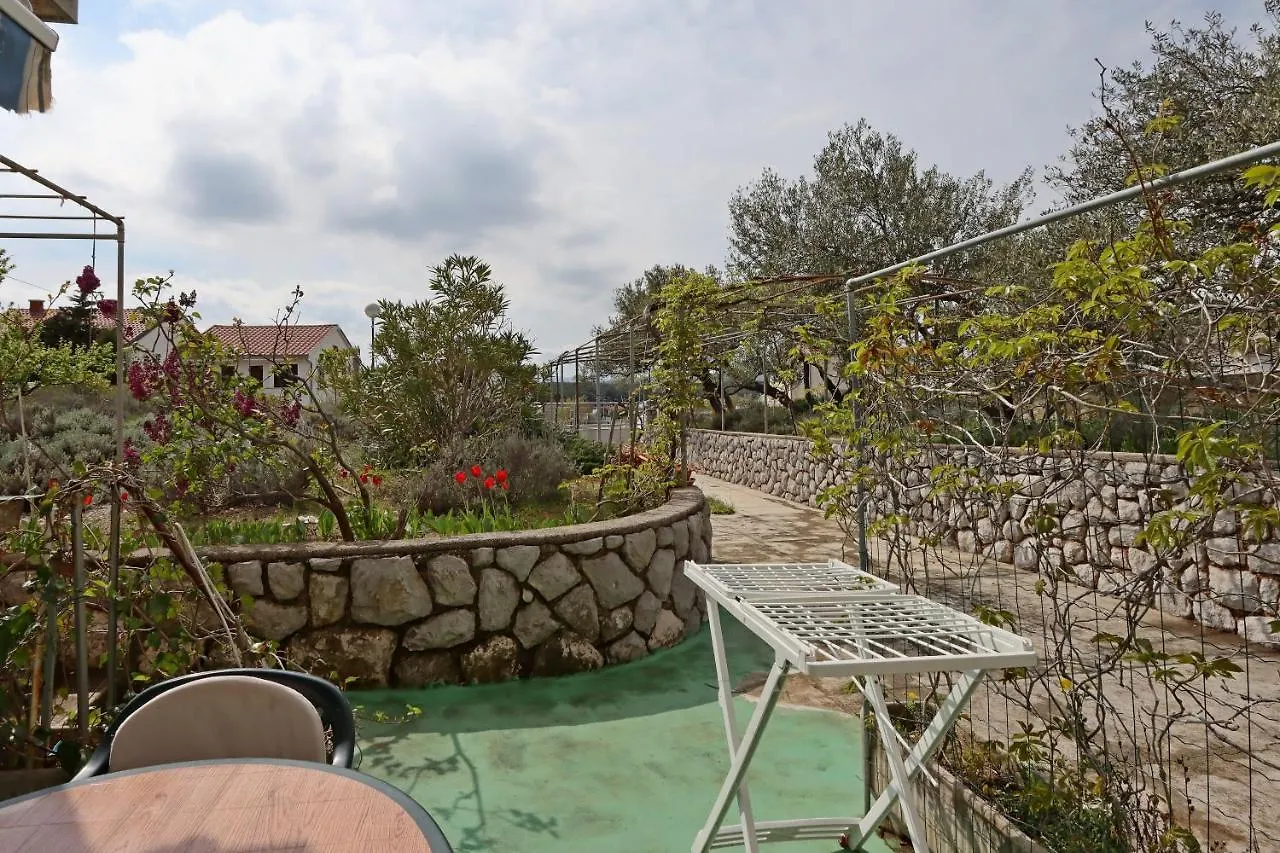 Studio Punat 5410A 0*,